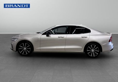Volvo S60, 2024
