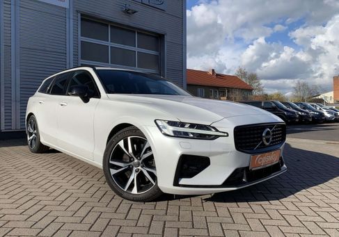 Volvo V60, 2021