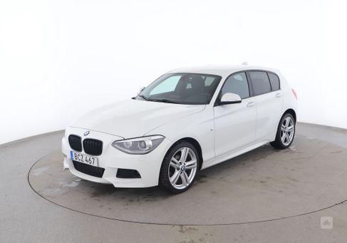 BMW 118, 2015