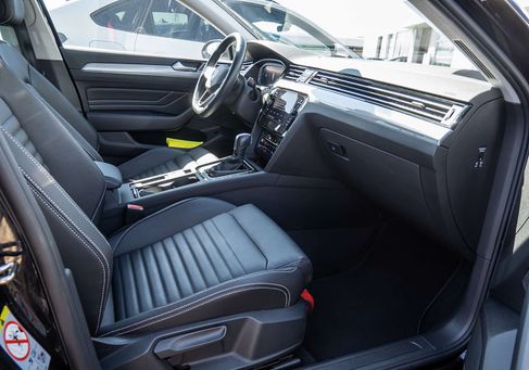 Volkswagen Passat Variant, 2023 2