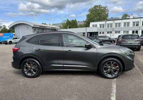 Ford Kuga, 2023