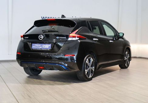 Nissan Leaf, 2022 3