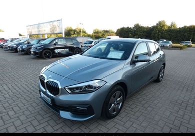 BMW 118, 2021