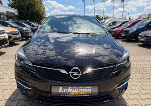 Opel Astra, 2021
