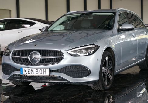 Mercedes-Benz C 300, 2022