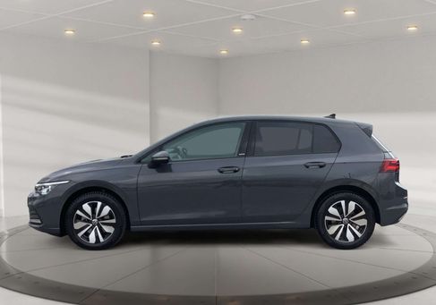 Volkswagen Golf, 2024 3