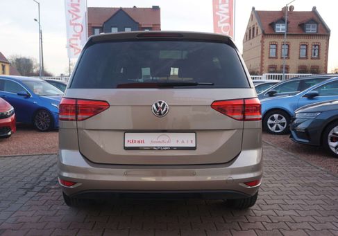 Volkswagen Touran, 2017