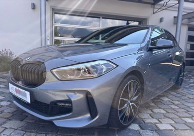 BMW 120, 2023