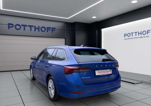 Skoda Octavia, 2023 3