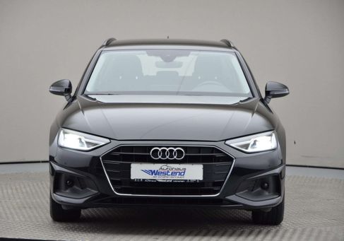 Audi A4, 2022