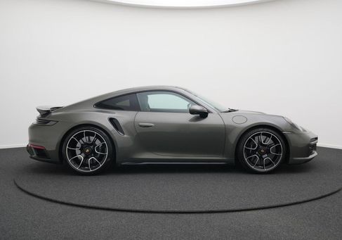 Porsche 992, 2023