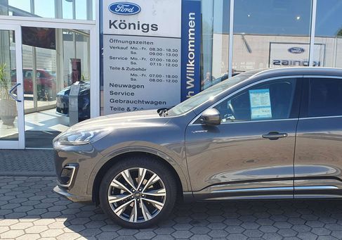 Ford Kuga, 2022