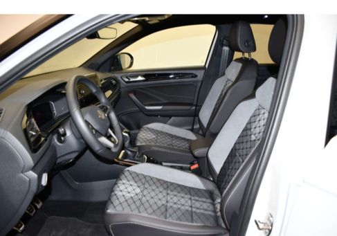 Volkswagen T-Roc, 2025