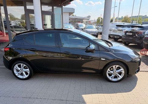 Opel Astra, 2021