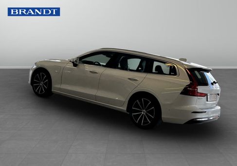 Volvo V60, 2025
