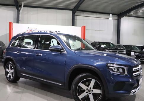 Mercedes-Benz GLB 200, 2022