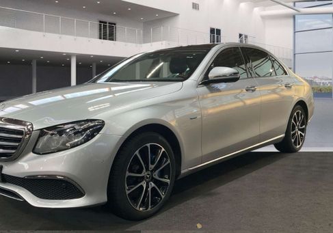 Mercedes-Benz E 350, 2017