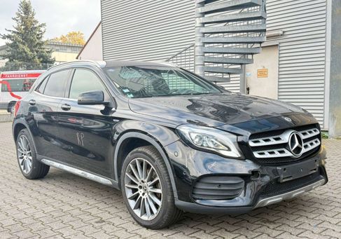 Mercedes-Benz GLA 180, 2019