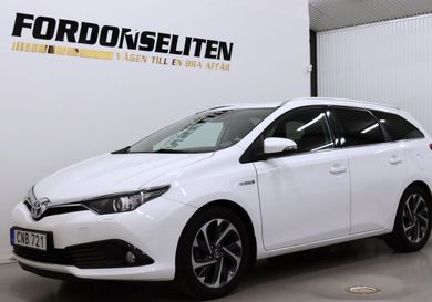 Toyota Auris Touring Sports, 2016