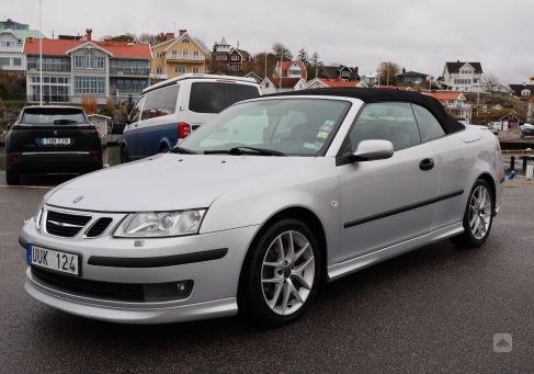 Saab 9-3, 2004