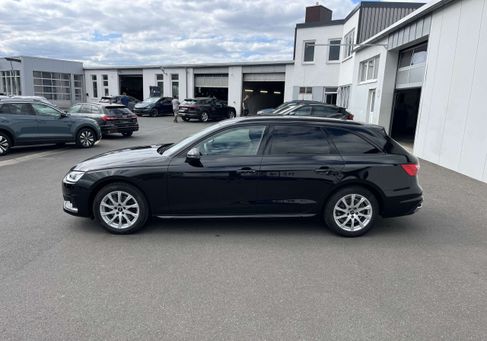 Audi A4, 2023 3
