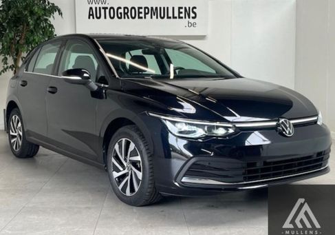 Volkswagen Golf, 2022 3
