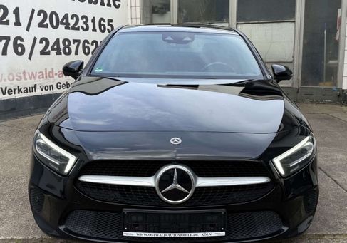 Mercedes-Benz A 200, 2022