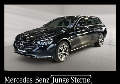 Mercedes-Benz E 300, 2022