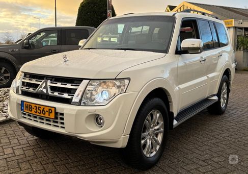 Mitsubishi Pajero, 2014