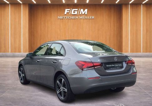 Mercedes-Benz A 250, 2022