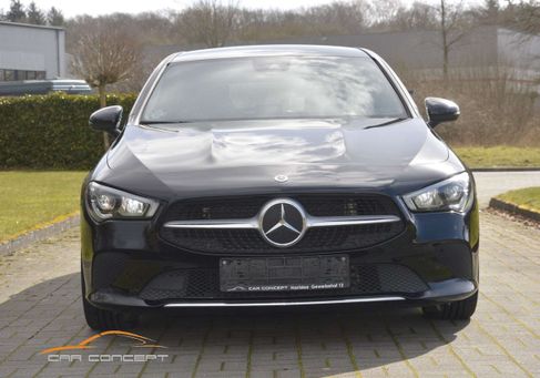 Mercedes-Benz CLA 200, 2023