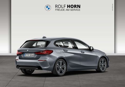 BMW 118, 2023