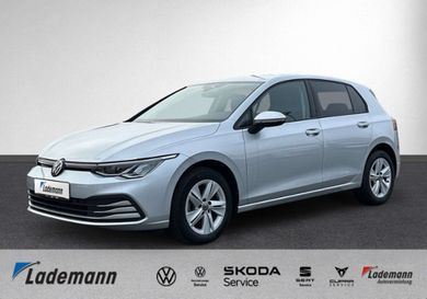 Volkswagen Golf, 2023