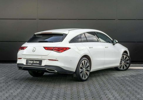 Mercedes-Benz CLA 250, 2022