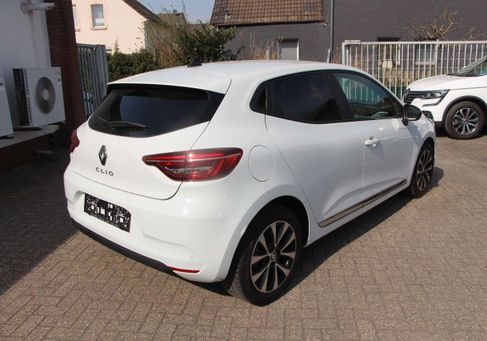 Renault Clio, 2022
