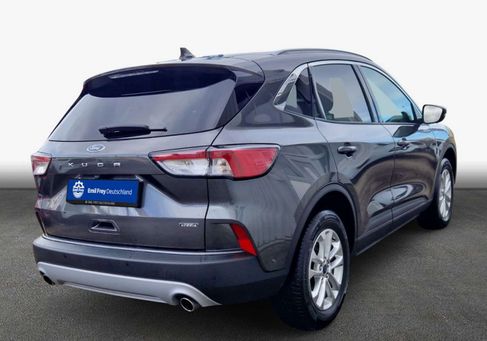 Ford Kuga, 2022