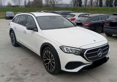 Mercedes-Benz E 300, 2024