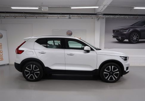 Volvo XC40, 2021 3