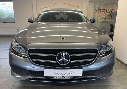 Mercedes-Benz E 200, 2019