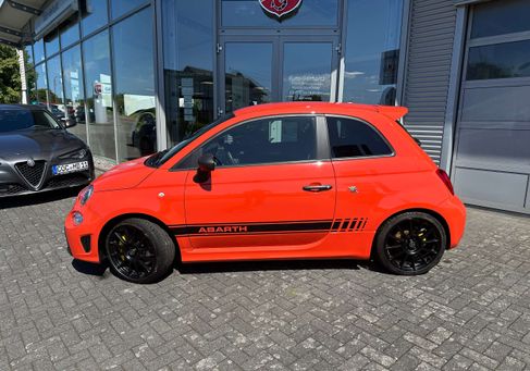 Abarth 695, 2024
