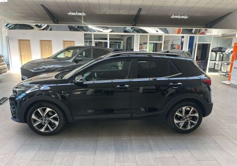 Kia Stonic, 2022