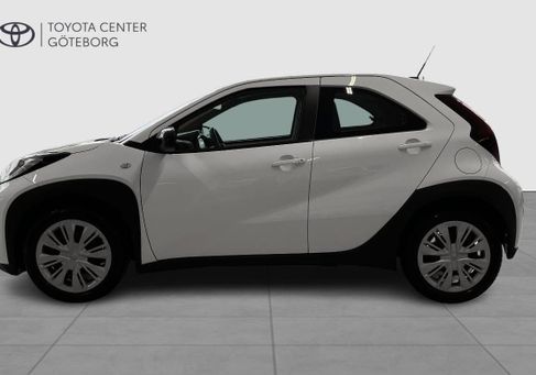 Toyota Aygo, 2022 3