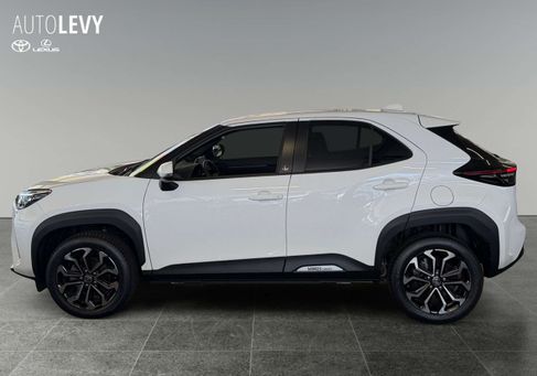 Toyota Yaris Cross, 2024 3