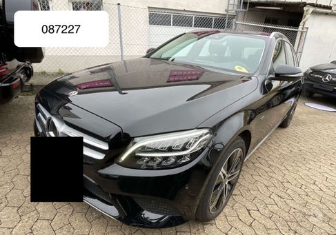 Mercedes-Benz C 300, 2020