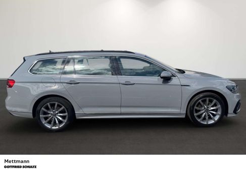 Volkswagen Passat Variant, 2023 3