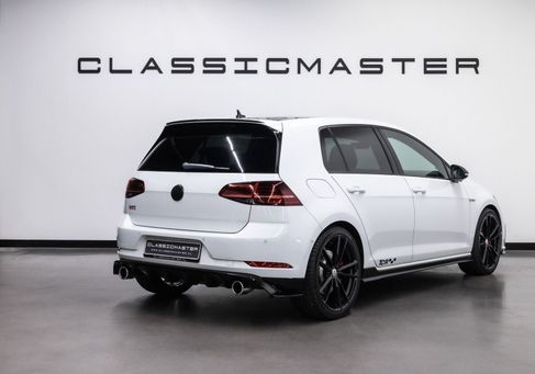 Volkswagen Golf, 2019 3