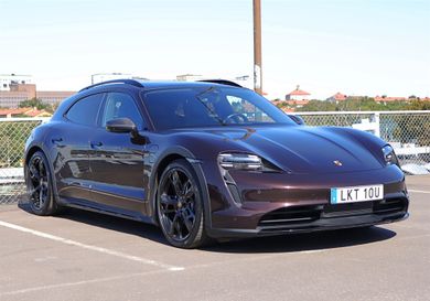 Porsche Taycan, 2023