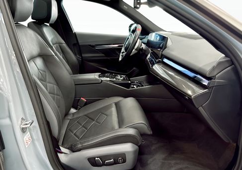 BMW, 2025 3