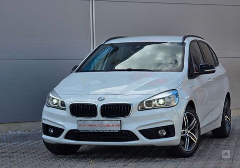 BMW 225, 2017