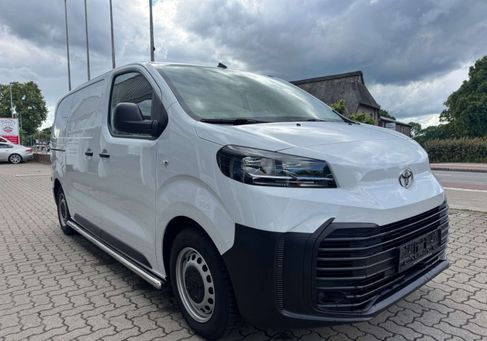 Toyota Proace, 2025